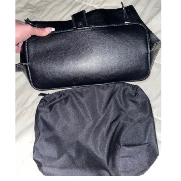 NWT TOPSHOP LEATHER LARGE BEAUTIFUL BAG WITH SILVER TURN LOCK & ADDITIONAL POUCH - Picture 8 of 11